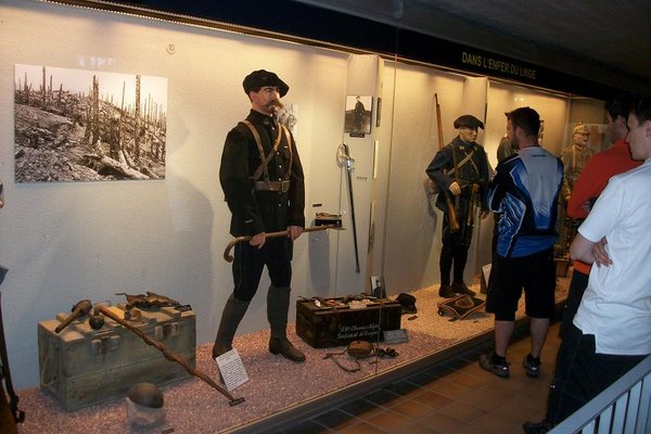 Sur les traces des vestiges de la grande guerre 011.JPG