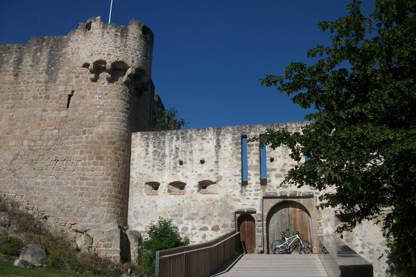 Holandsbourg