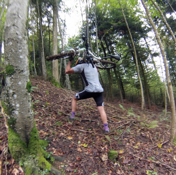 fer3.jpg (444.24 Kio) Vu 431 fois Brujor en plein brujorade!!