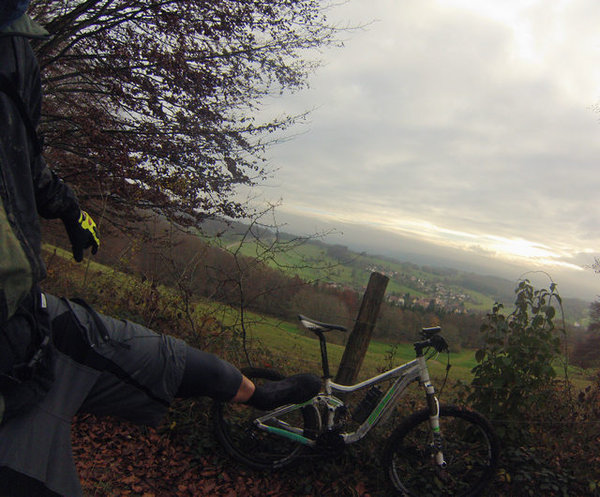 26-3.jpg (96.1 Kio) Vu 486 fois Au loin Bendorf