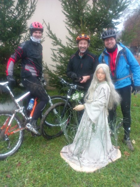 Rencontre à proximité de la grotte des lucioles