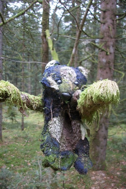 La mascotte du jour ! Un pauvre doudou qui n'a jamais retrouvé son maître.