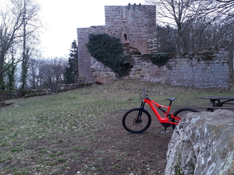 Ruine du Wasenbourg avent la dernière descente